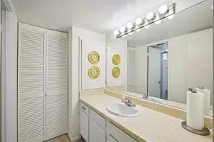 7400 Sun Island Dr S, South Pasadena, FL 33707 - Photo 25