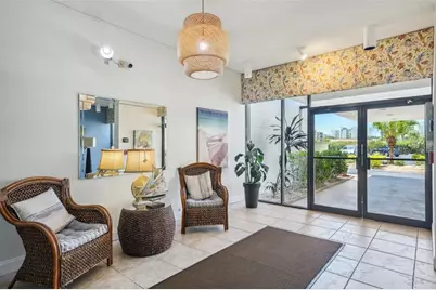 7400 Sun Island Drive S #802, South Pasadena, FL 33707 - Photo 5