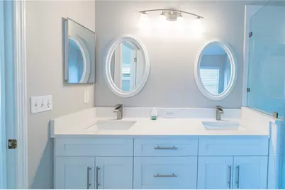 27621 Sugar Loaf Drive, Wesley Chapel, FL 33544 - Photo 11