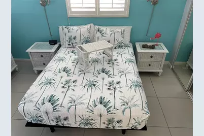 800 Bayway Boulevard #14, Clearwater Beach, FL 33767 - Photo 5