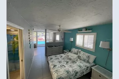 800 Bayway Boulevard #14, Clearwater Beach, FL 33767 - Photo 9