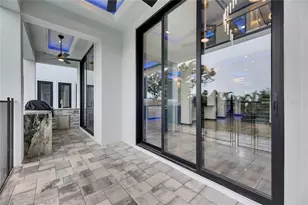 6528 Simone Shores Cir, Apollo Beach, FL 33572 - Photo 81