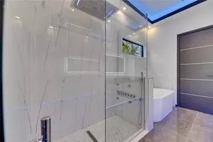 6528 Simone Shores Cir, Apollo Beach, FL 33572 - Photo 47