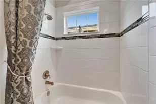 6127 Colmar Pl, Apollo Beach, FL 33572 - Photo 19