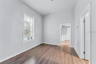 2320 W Walnut St, Tampa, FL 33607 - Photo 7