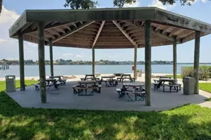 4900 Brittany, Saint Petersburg, FL 33715 - Photo 29