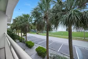 611 Destiny Dr, Ruskin, FL 33570 - Photo 27