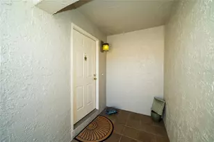4783 Palermo Ct NE, Saint Petersburg, FL 33703 - Photo 9
