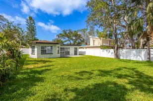 8335 42nd Ave N, Saint Petersburg, FL 33709 - Photo 19