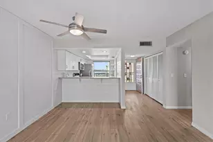 105 Island Way, Clearwater Beach, FL 33767 - Photo 13