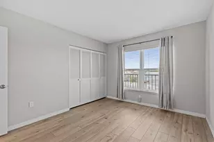 105 Island Way, Clearwater Beach, FL 33767 - Photo 39