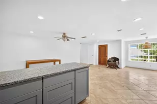 3225 W Shell Point Rd, Ruskin, FL 33570 - Photo 23