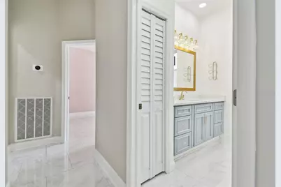 1460 Kensington Woods Drive, Lutz, FL 33549 - Photo 49