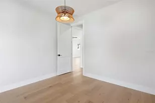 2501 Quincy St S, Saint Petersburg, FL 33711 - Photo 17