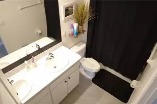 16728 Kingman Reef St, Wimauma, FL 33598 - Photo 31