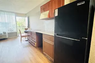 7900 S Orange Blossom Trl, Orlando, FL 32809 - Photo 13