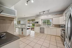 27133 Sea Breeze Way, Wesley Chapel, FL 33544 - Photo 21