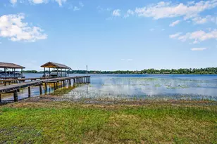 14808 Lake Magdalene Cir, Tampa, FL 33613 - Photo 11