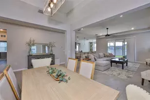 12382 Shining Willow St, Riverview, FL 33579 - Photo 9