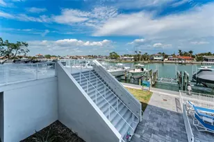 415 Island Way, Clearwater Beach, FL 33767 - Photo 49