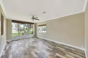 4619 W Bay Villa Ave, Tampa, FL 33611 - Photo 13