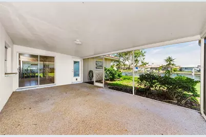 2053 Iowa Avenue NE, Saint Petersburg, FL 33703 - Photo 37