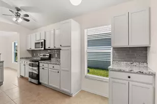 1253 25th Terrace SW, Vero Beach, FL 32968 - Photo 7