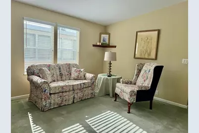 250 S Port Royal Lane, Apollo Beach, FL 33572 - Photo 3