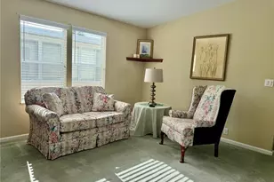 250 S Port Royal Ln, Apollo Beach, FL 33572 - Photo 3