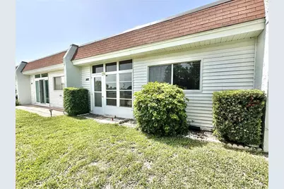 13926 Mission Oaks Boulevard, Seminole, FL 33776 - Photo 23