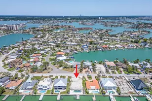 10126 Tarpon Dr, Treasure Island, FL 33706 - Photo 25