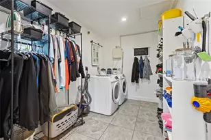 5657 Oceanic Rd, Holiday, FL 34690 - Photo 9