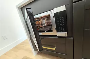 2328 W La Salle St, Tampa, FL 33607 - Photo 17