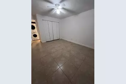 226 Thorn Tree Place #226, Brandon, FL 33510 - Photo 13