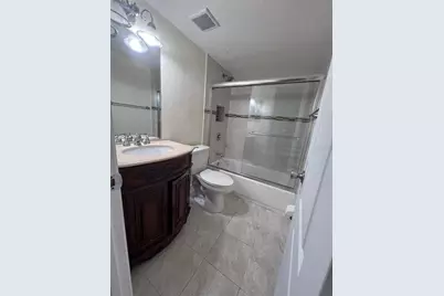 226 Thorn Tree Place #226, Brandon, FL 33510 - Photo 9