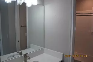 18824 Noble Caspian Dr, Lutz, FL 33558 - Photo 17