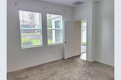 7563 Ashcroft Drive, Wesley Chapel, FL 33545 - Photo 11