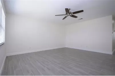 1906 Canterbury Lane #20, Sun City Center, FL 33573 - Photo 15