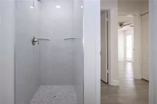 1906 Canterbury Ln, Sun City Center, FL 33573 - Photo 41