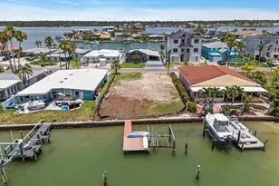 16106 5th St E, Redington Beach, FL 33708 - Photo 1