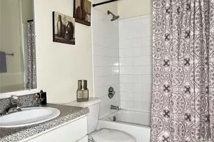 16511 Enclave Village Dr, Tampa, FL 33647 - Photo 13