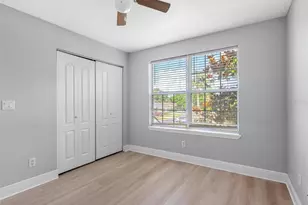 8806 Bayaud Dr, Tampa, FL 33626 - Photo 25