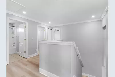 8806 Bayaud Drive, Tampa, FL 33626 - Photo 19