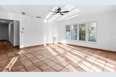 593 Marmora Avenue, Tampa, FL 33606 - Photo 5