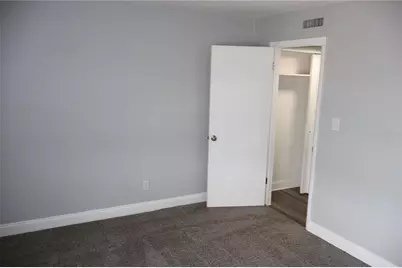 7522 Needle Leaf Place #33, Tampa, FL 33617 - Photo 15