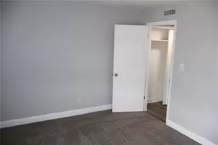 7522 Needle Leaf Pl, Tampa, FL 33617 - Photo 15