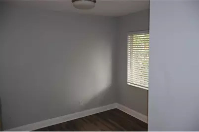 7522 Needle Leaf Place #33, Tampa, FL 33617 - Photo 5
