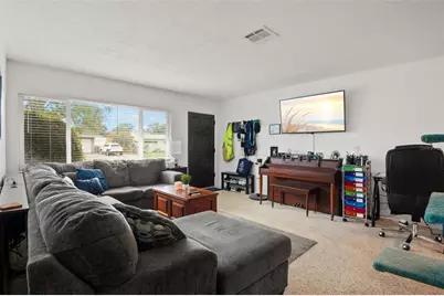 5637 24th Terrace N, Saint Petersburg, FL 33710 - Photo 5