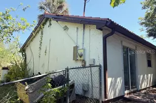 18107 Steele Ave, Port Charlotte, FL 33948 - Photo 9