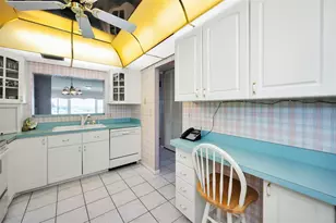 100 Bluff View Dr, Belleair Bluffs, FL 33770 - Photo 25